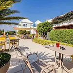 Ibis Sud Saint Charles Hotel