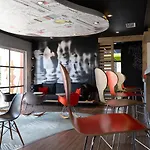 Ibis Sud Saint Charles Hotel 3*