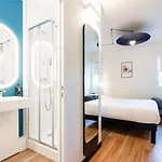 Ibis Sud Saint Charles