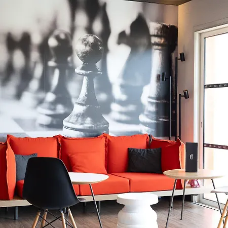 Ibis Sud Saint Charles 3* Perpiñán