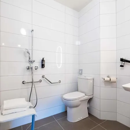 Ibis Sud Saint Charles Hotel