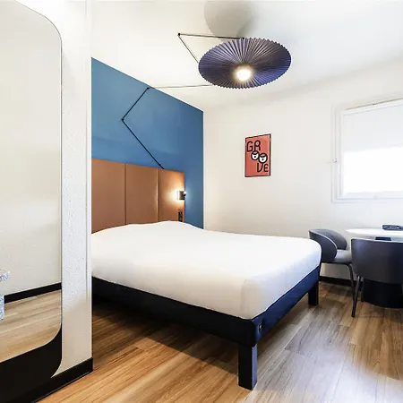 Hotel Ibis Sud Saint Charles 3*