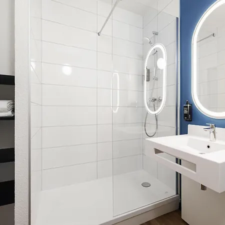 Ibis Sud Saint Charles