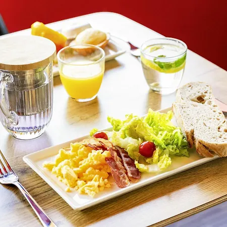 Ibis Sud Saint Charles