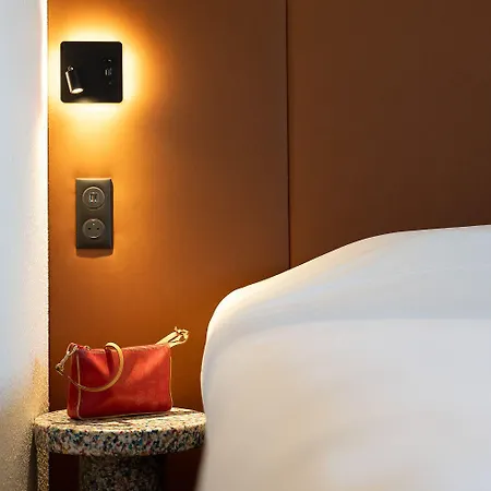 Ibis Sud Saint Charles 3*