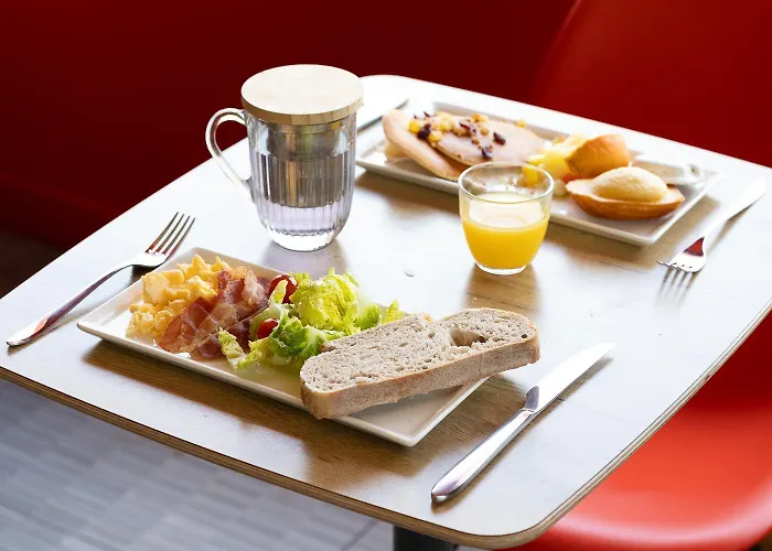 Ibis Sud Saint Charles 3* Perpignano