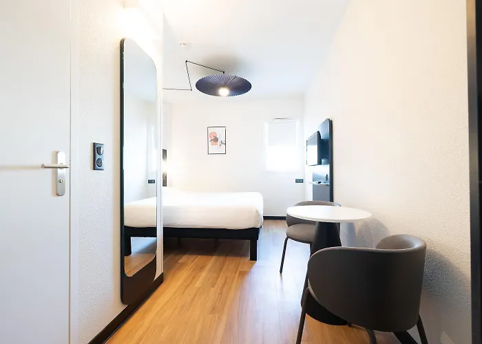 ホテル Ibis Sud Saint Charles 3*