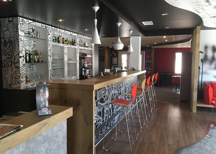 ホテル Ibis Sud Saint Charles 3*