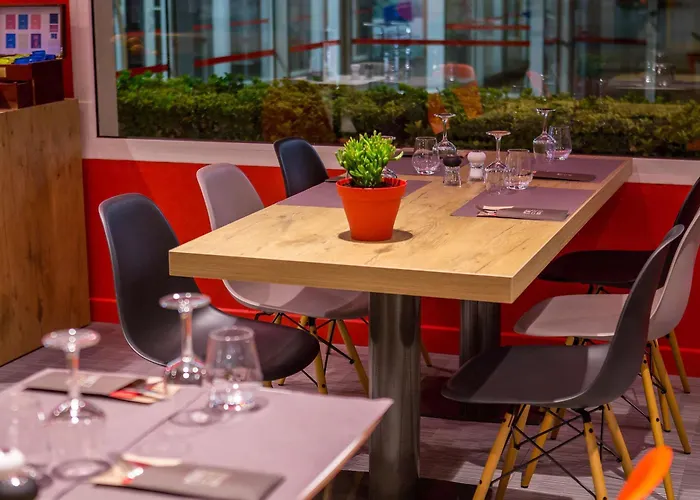 Ibis Sud Saint Charles ホテル 3*